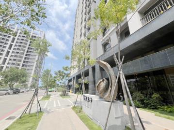 海線房地產顧問 超值兩房附車位出價談