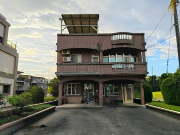 城區房仲顧問 宜蘭員山近市區透天別墅