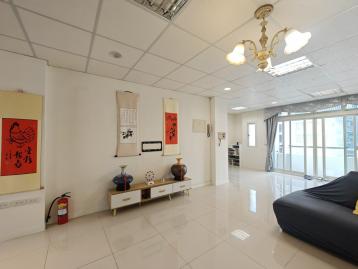 蘇菲看房優選 太便宜大空間美妝好房 