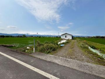 宜蘭房屋土地專家近國道雙面路大坪數精巧農舍