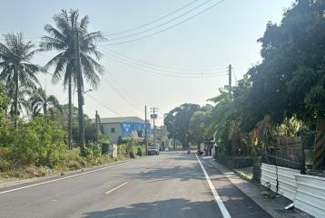 高雄土地職人 彌陀臨30米路有水有電大面寬都內農地+鐵皮屋