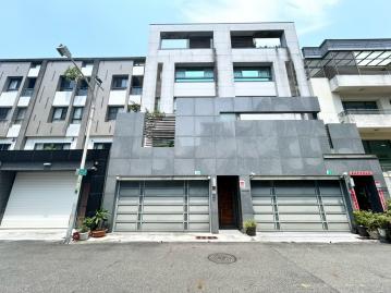 台南ai房仲 翔哥 翟雲翔 - 安平市中心質感美學【併排雙車】朝南電梯