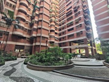 鳳山國中捷運站/中高樓層/翻新美二房 