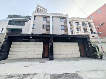 三塊厝站*全新建案*頂級雙併電梯別墅(一)