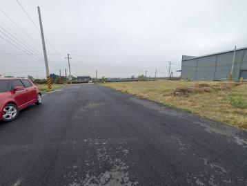 高雄湖內*圍子內段*都農8米路分割農地