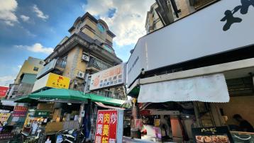 樂福集團《小編推薦》勤益科大採光美套房A