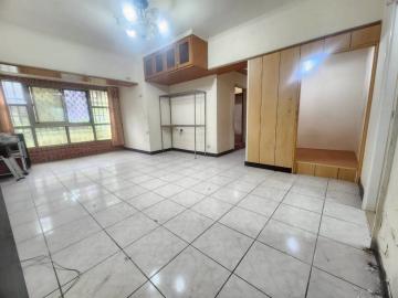 【屋聊生活】愛買.交流道.陽光國中小.凡爾賽2+1房