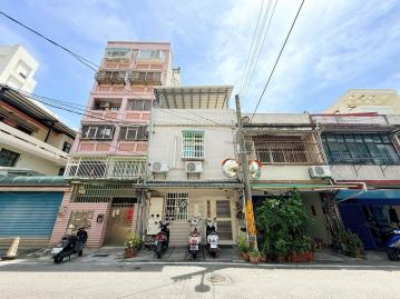 專任#國富10套房收租透天#土地42坪