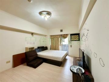 敬業LA公園小資套房A2518-住商頭份中央店