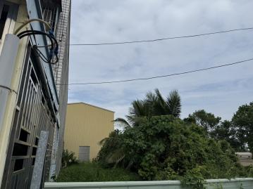 新港中正路旁建地