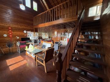 紫岩山莊小木屋(買送送厝)
