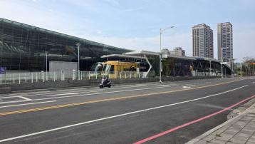 鼓山美術館車站大地坪透天 三民房仲推薦