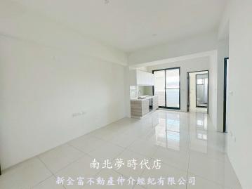 台南電梯社區 新市社內全新三房車位（一）