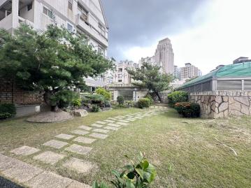 台中北屯找房 七期惠文學區 13米霸氣大面寬 獨棟電梯別墅 