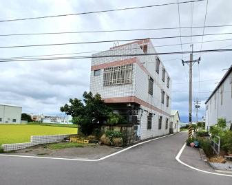 獨家專賣台中霧峰近中投國三雙面路獨棟合法農舍