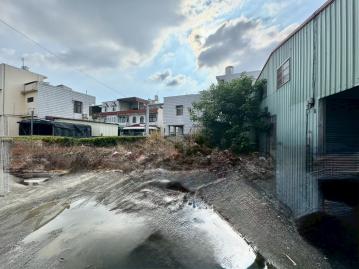 南投不動產 南投正信義街11米大面寬朝東角建地