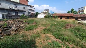 南投不動產 名間近名松路8米路旁大面寬美建地
