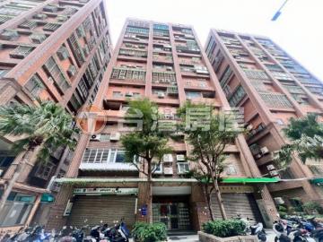 三重蘆洲買房屋 三民高中約350公尺 電梯2房挑高4米