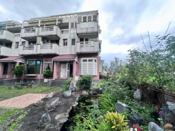 中興新村監理站旁花園別墅 南投土地透天