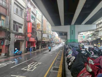 基隆合法商業酒店珍寶大樓基隆房仲女王 陳素珍0937186713