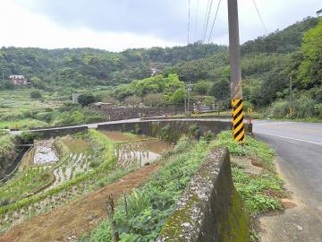 淡水買屋賣屋 J127北新路旁有水源農地