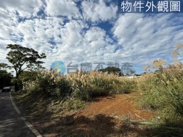 北部土地廠房房屋 2營邊路小坪數臨路平坦地好規劃發發發