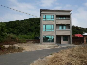 北部土地廠房房屋  G006南勢崗海景別墅