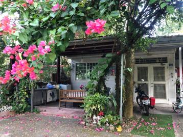 埔里鯉魚潭旁合法農舍