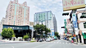 開元路上店面@8大樓群3290戶~約一萬常住人口