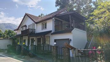 情人公園旁渡假小木屋(I) T004台南東區找房