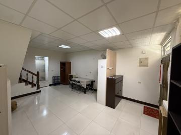 龍潭中興路靜巷優質透天