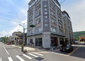 草屯房屋土地 集集正市中心第一市場機能便利店住