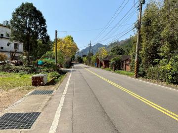 縣道旁休閒地