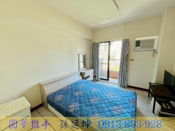 專任可看屋~勤美公益陽台套房視野戶 ~自住收租皆宜