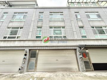 頭份竹南房仲 近公園美夢成真雙車透天