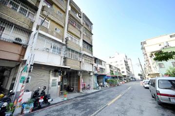 小港廠前路公寓1+2樓店住