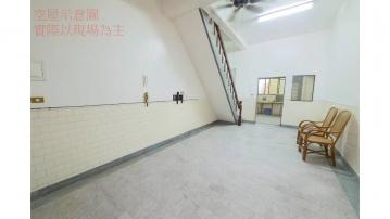 五甲國小 臨路透天四樓店住兩用稀有釋出