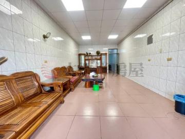 大肚學區、公園旁大透天