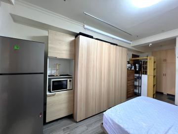 A9三井outlet【安敦新世界】可租補｜獨立套房｜陽台 一卡皮箱 拎