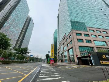 房仲女王 汐東捷運 科學園區高樓高CP值交通便捷廠辦首選