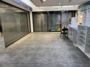 【屋主誠租】三角窗大地坪顯目透天店面