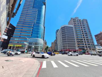 復興中正路商圈醫療院所大店面 高雄房仲顧問