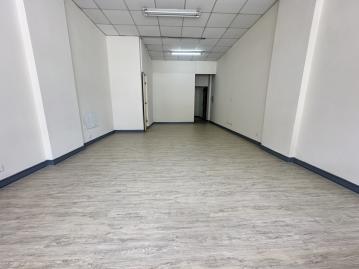 烏日啤酒廠旁整棟四房透天店面