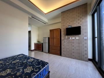 曉陽路星巴克獨洗陽台美套房! 彰化廠房租售