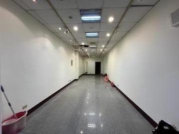 近樹林火車站人口密集溪北商店街