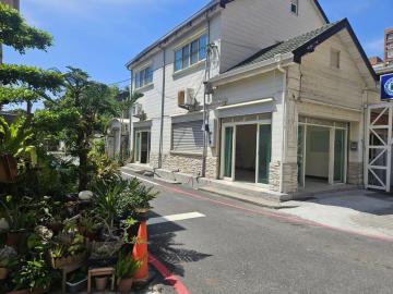 岡山近河堤公園邊間店面1樓出租0960626530黃俊傑
