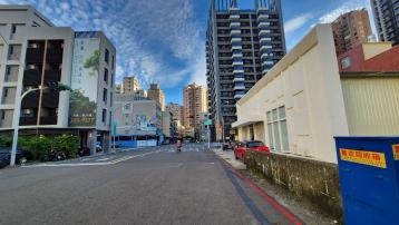 橋科透天大樓 城市焦點★巨蛋商圈精華地段三角窗建地