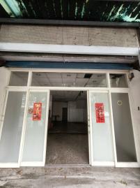花蓮府前路上文武店面出租