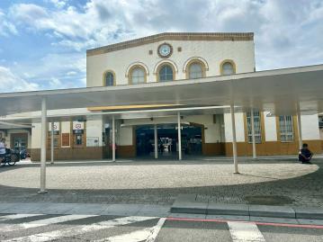 嘉義市火車站前大面寬店面出租F007 嘉義店面一姐