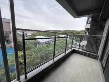 龜山房屋首購 全新未龜山國中三房車景觀屋